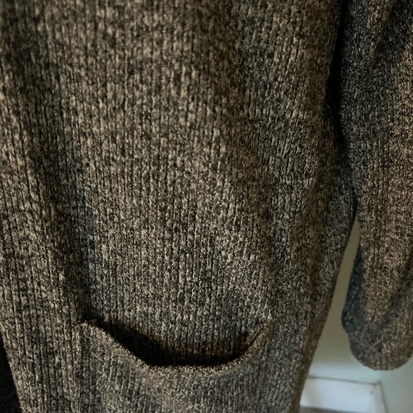 Hello Mello cardigan - Picture 2 of 4